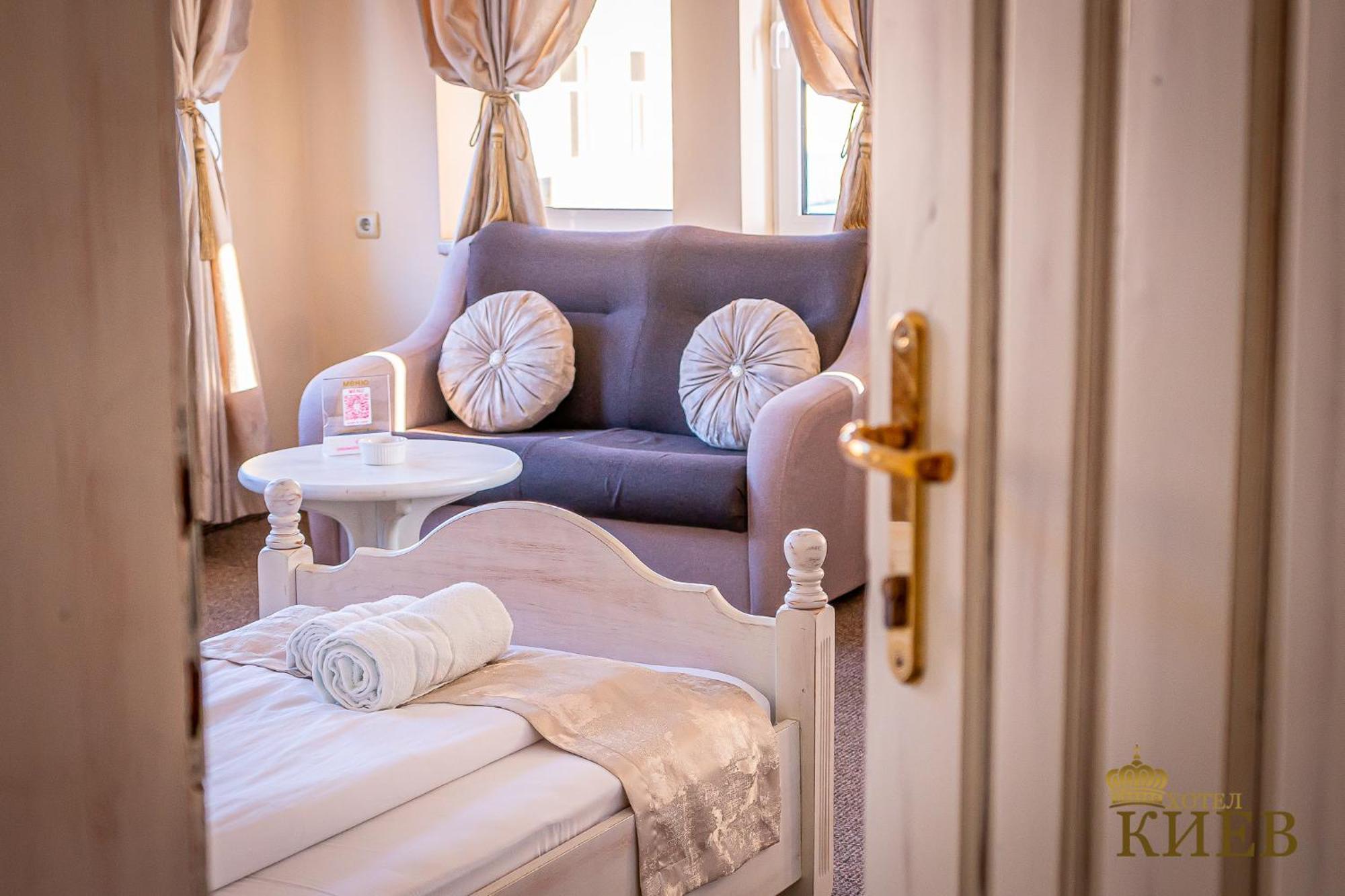 Hotel Kiev Tırnova Dış mekan fotoğraf