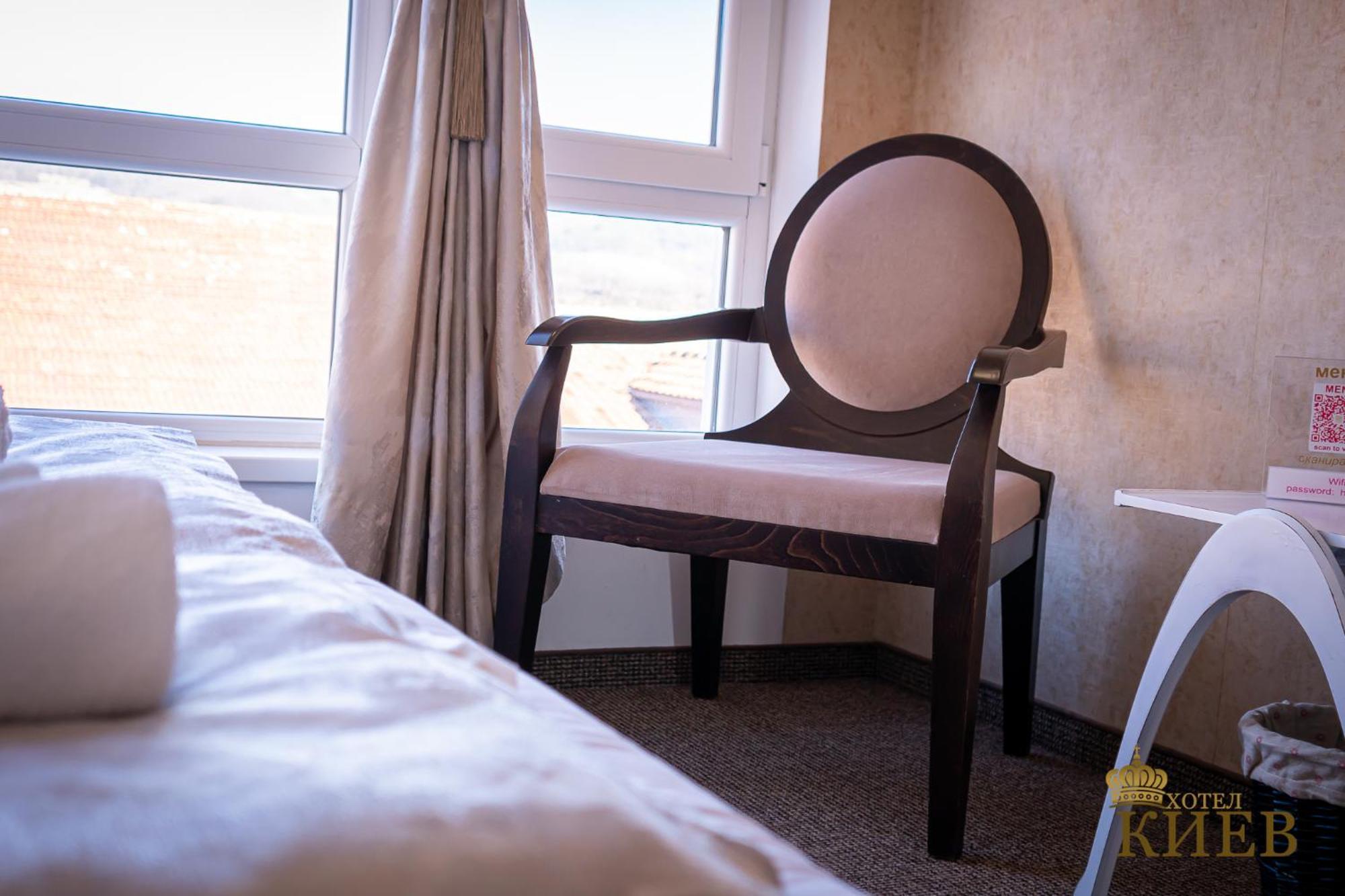Hotel Kiev Tırnova Dış mekan fotoğraf